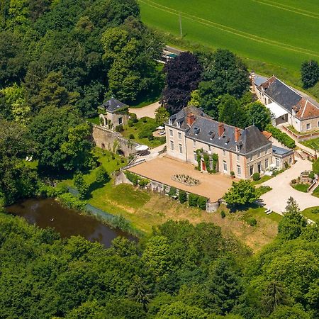Chateau De La Huberdiere Nazelles-Negron Exterior photo